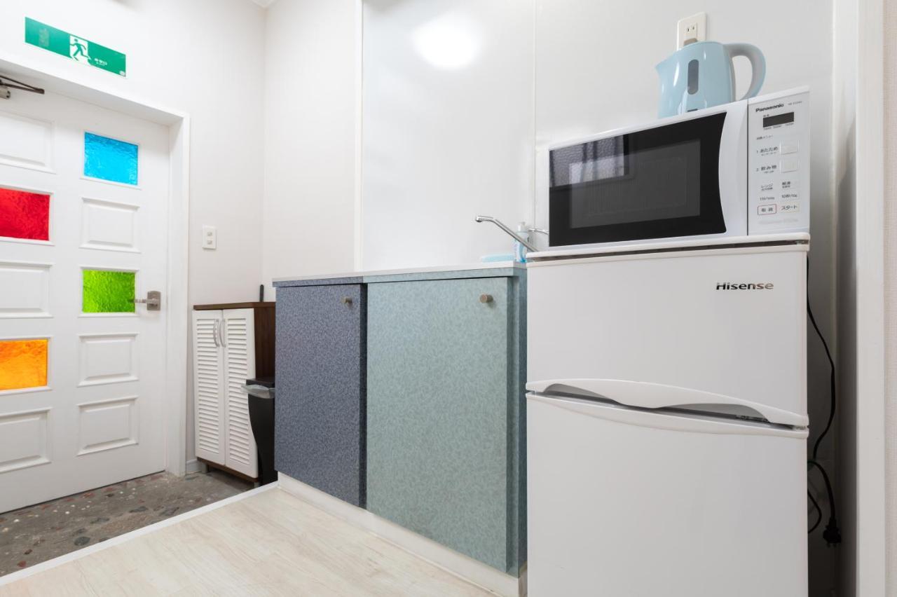 Maximum Of 21 People Can Be Rented In One Building 3 Minutes Walk To Tomari Port 10 Minutes Drive To The Airport No Parking Lot 30 Seconds Walk From Paid Parking Lot Warayunso Port City May Naha Exteriér fotografie